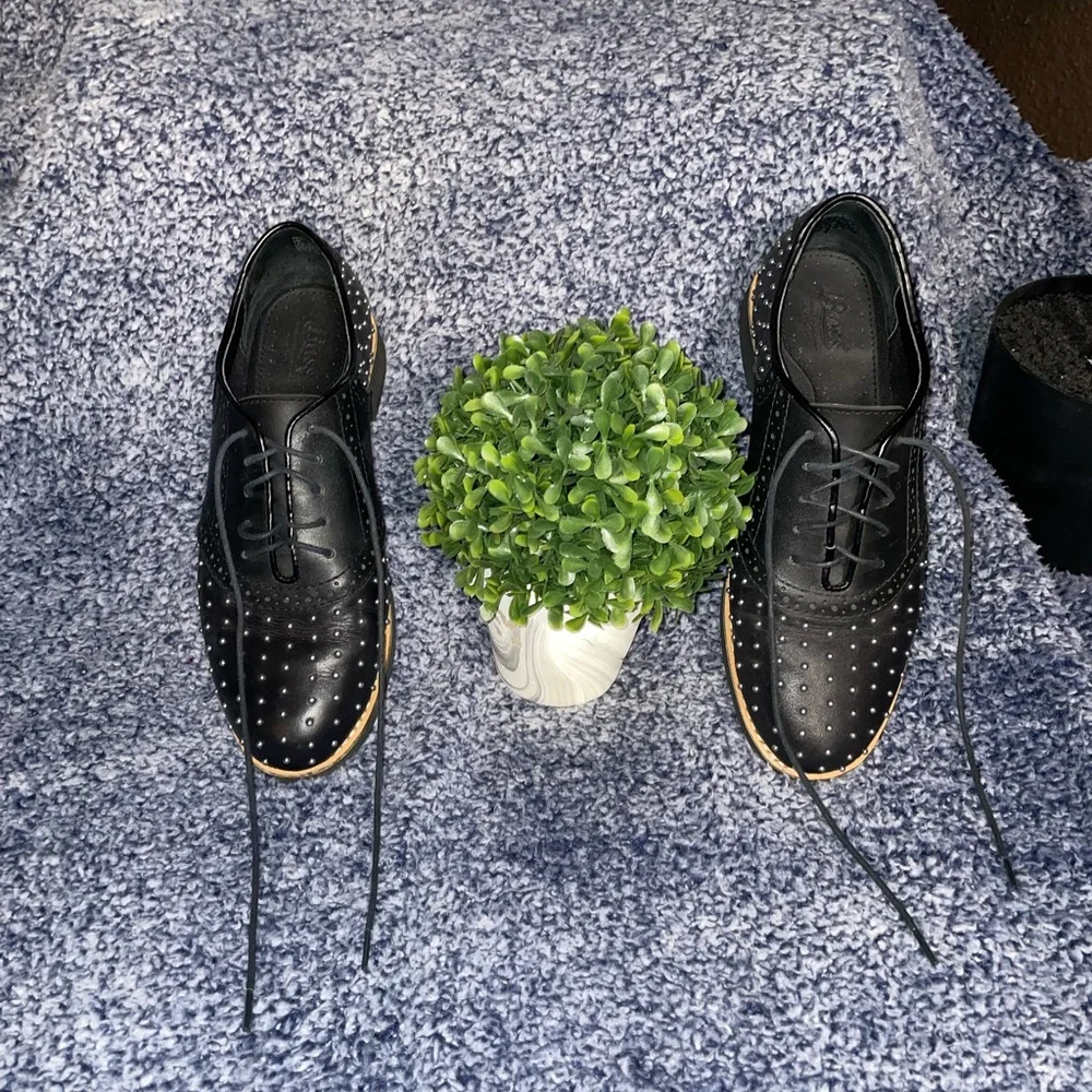 #19🎊🖤Vintage Great Condition G.H Bass & Co. 6 studded shoes - Picture 2 of 8